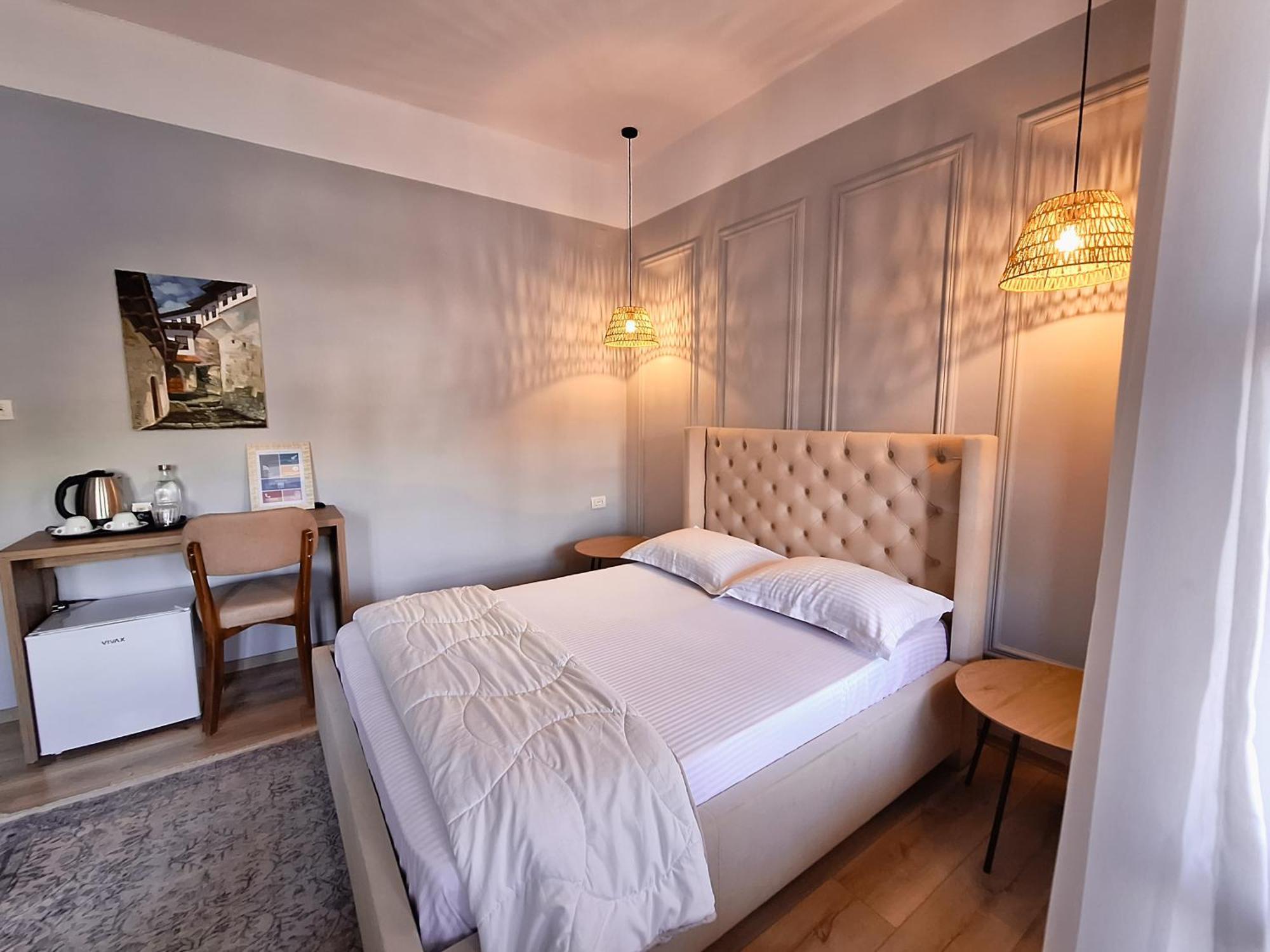Villa Mishel Suites Берат Экстерьер фото
