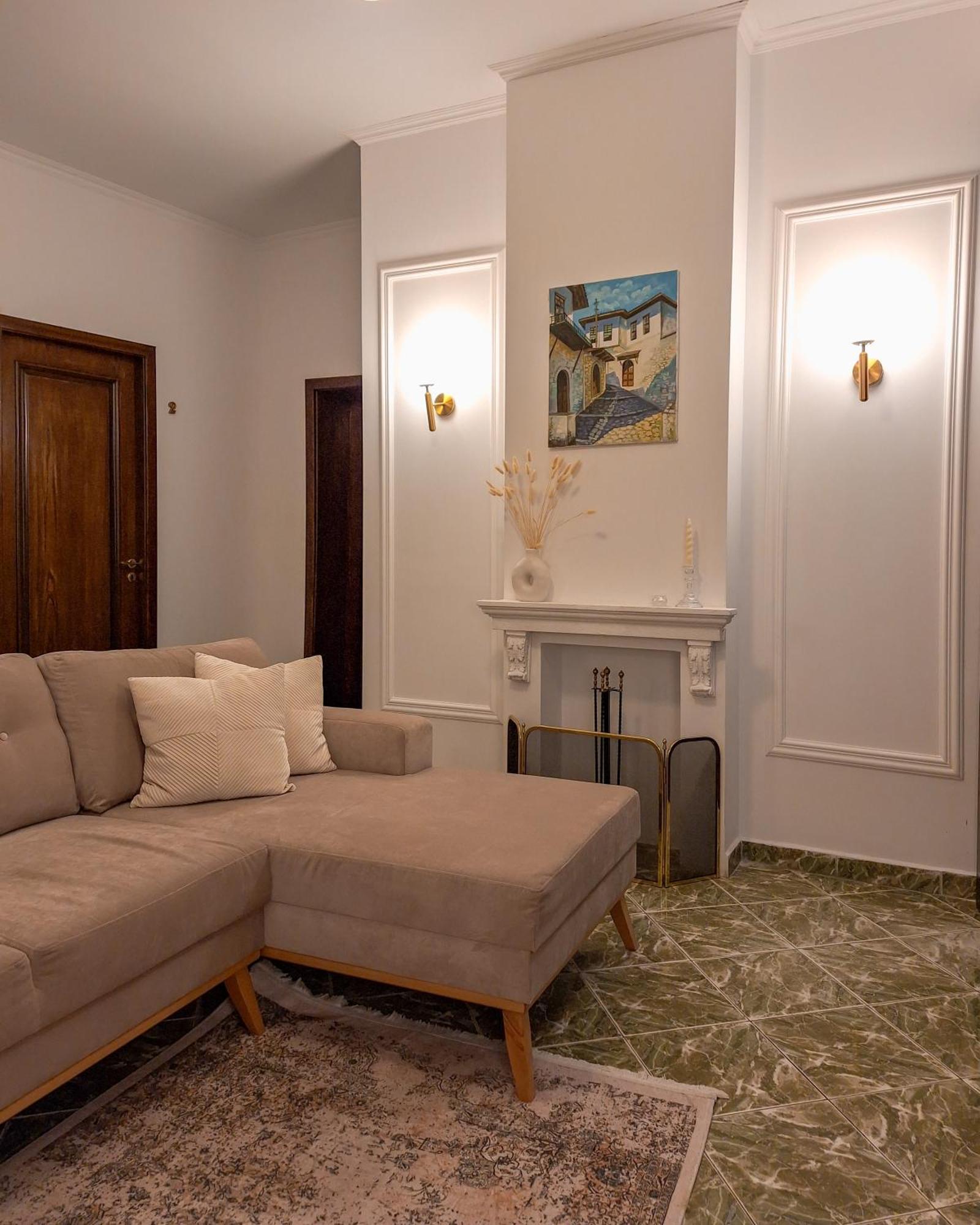 Villa Mishel Suites Берат Экстерьер фото